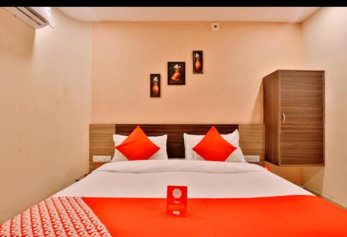 Hotel Nilkanth Inn Hālol Buitenkant foto